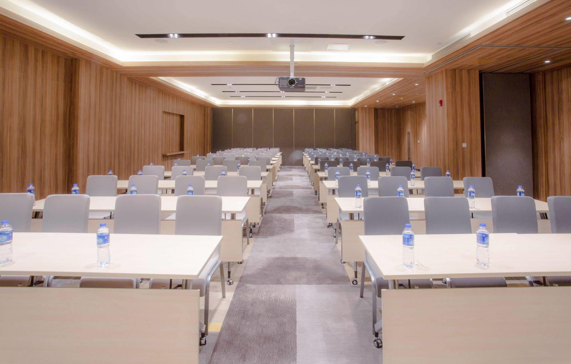 Hyatt Place Foshan Lishui Kültér fotó